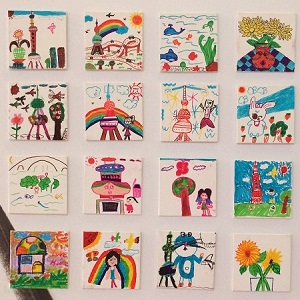 人民网“追逐梵高”少儿绘画大赛公益活动走进东方明珠