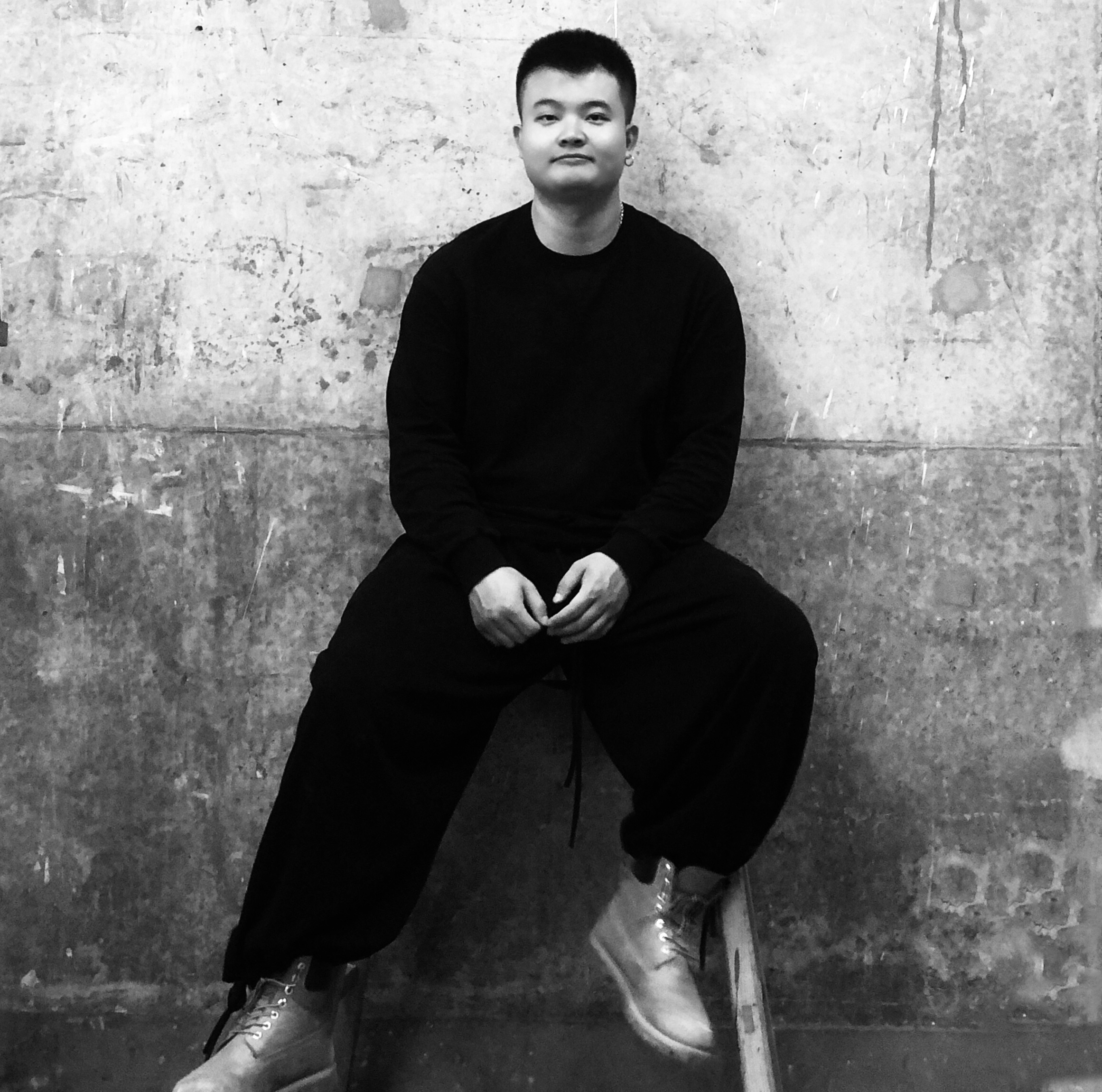 收放自如_管金春_价格_artgogo官方直售 _管金春主页_当代艺术_艺高高artgogo艺术网